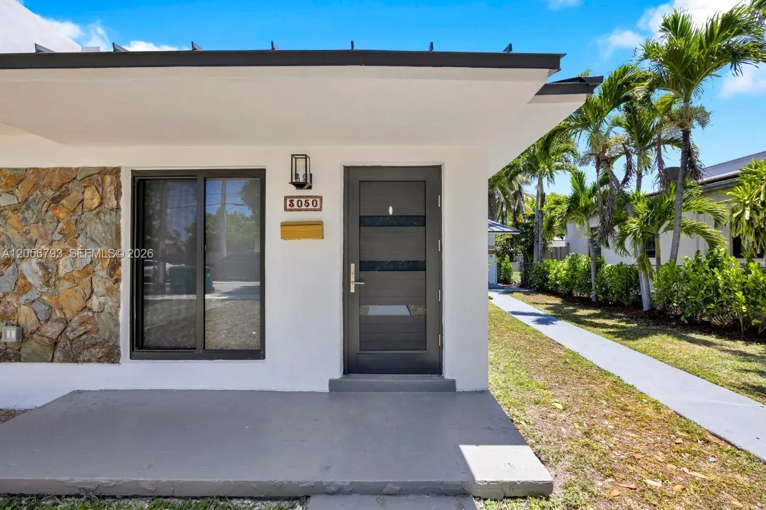 3050 SW 26th St # 3050, Miami FL 33133