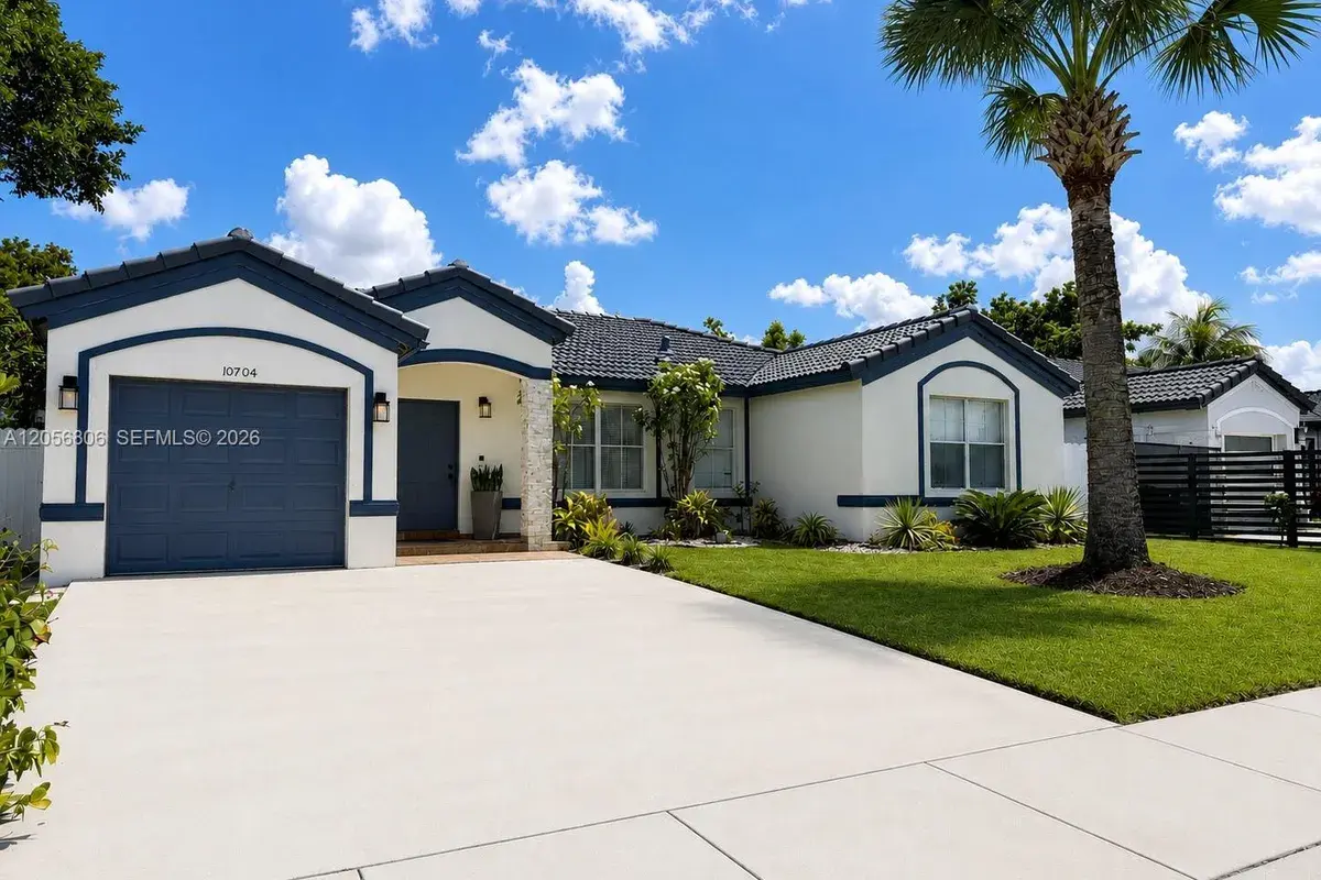 10704 SW 167th St, Miami FL 33157