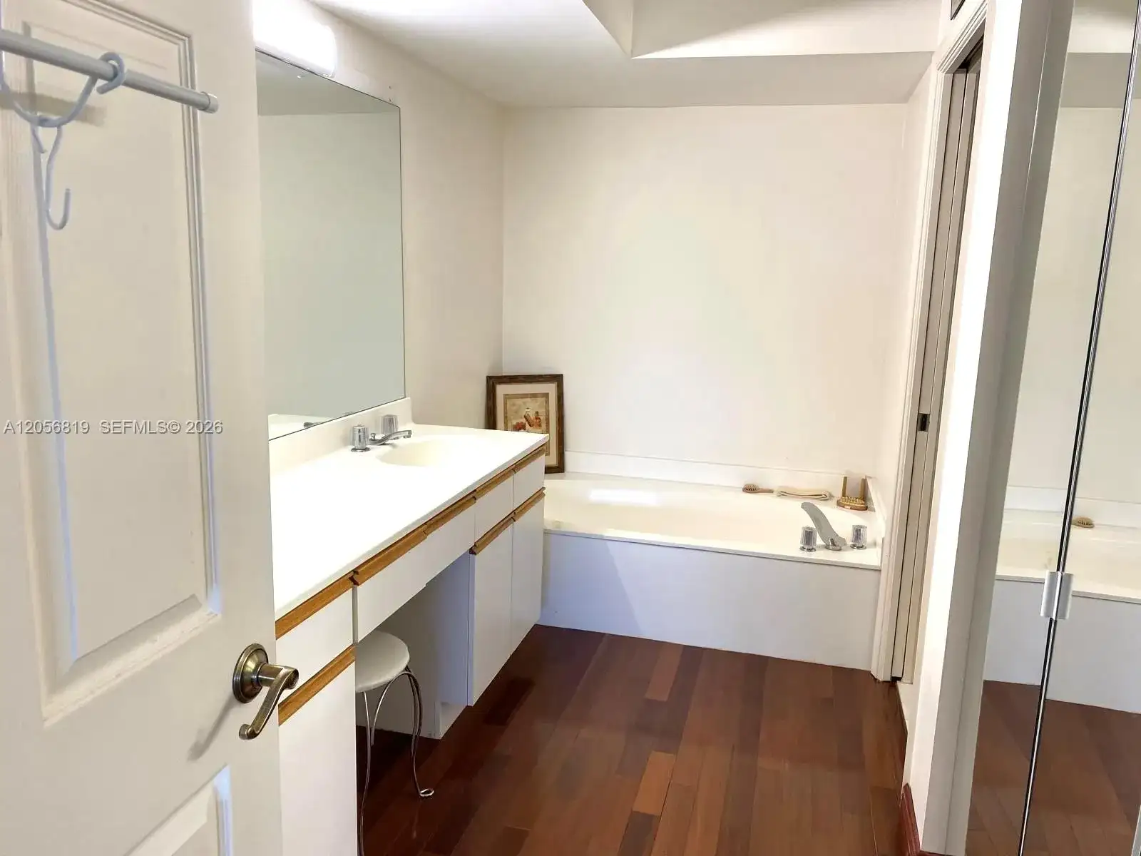 3530 Mystic Pointe Dr # 1208, Aventura FL 33180 photo 5