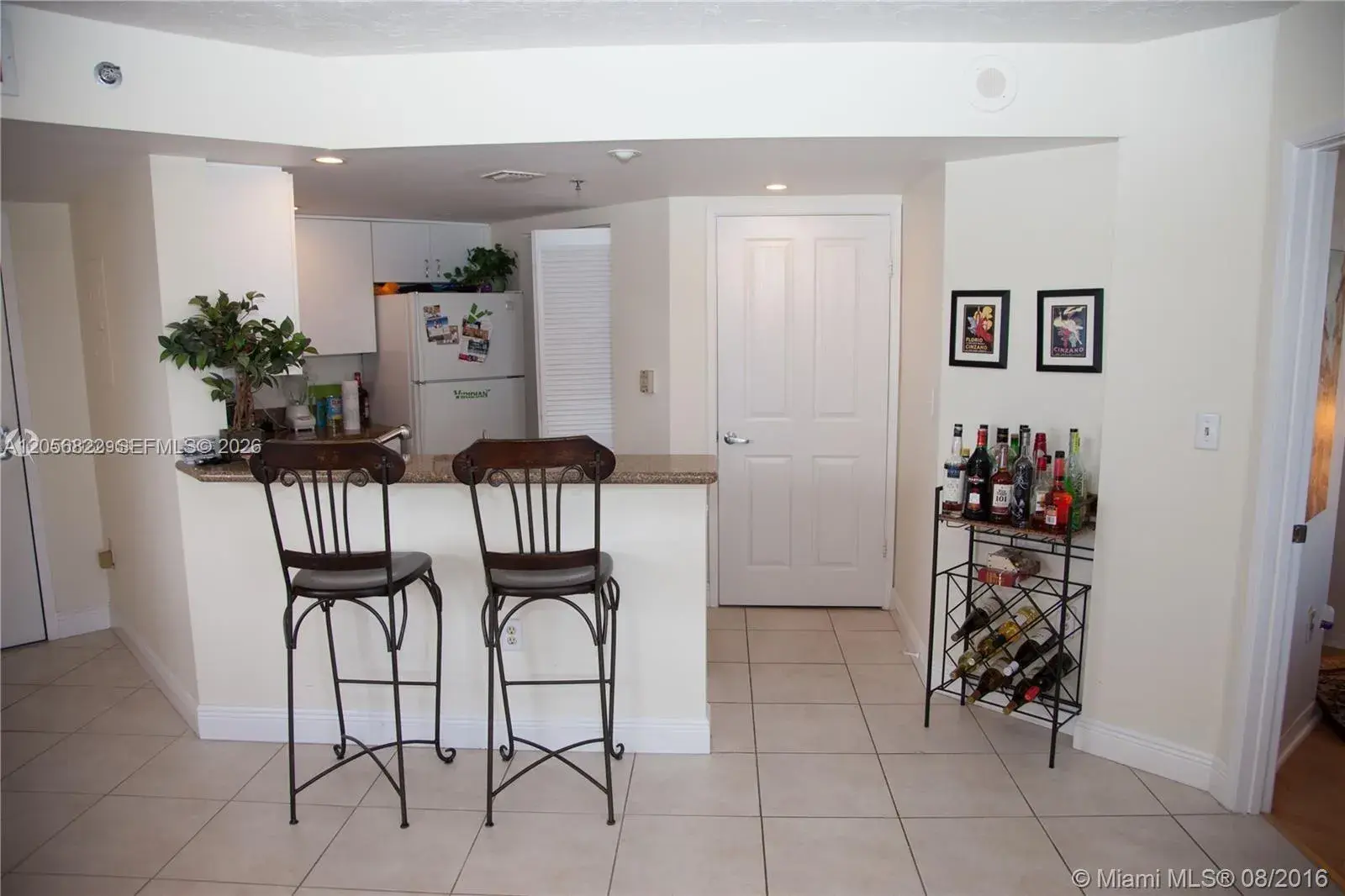 2351 Douglas Rd # 909, Miami FL 33145