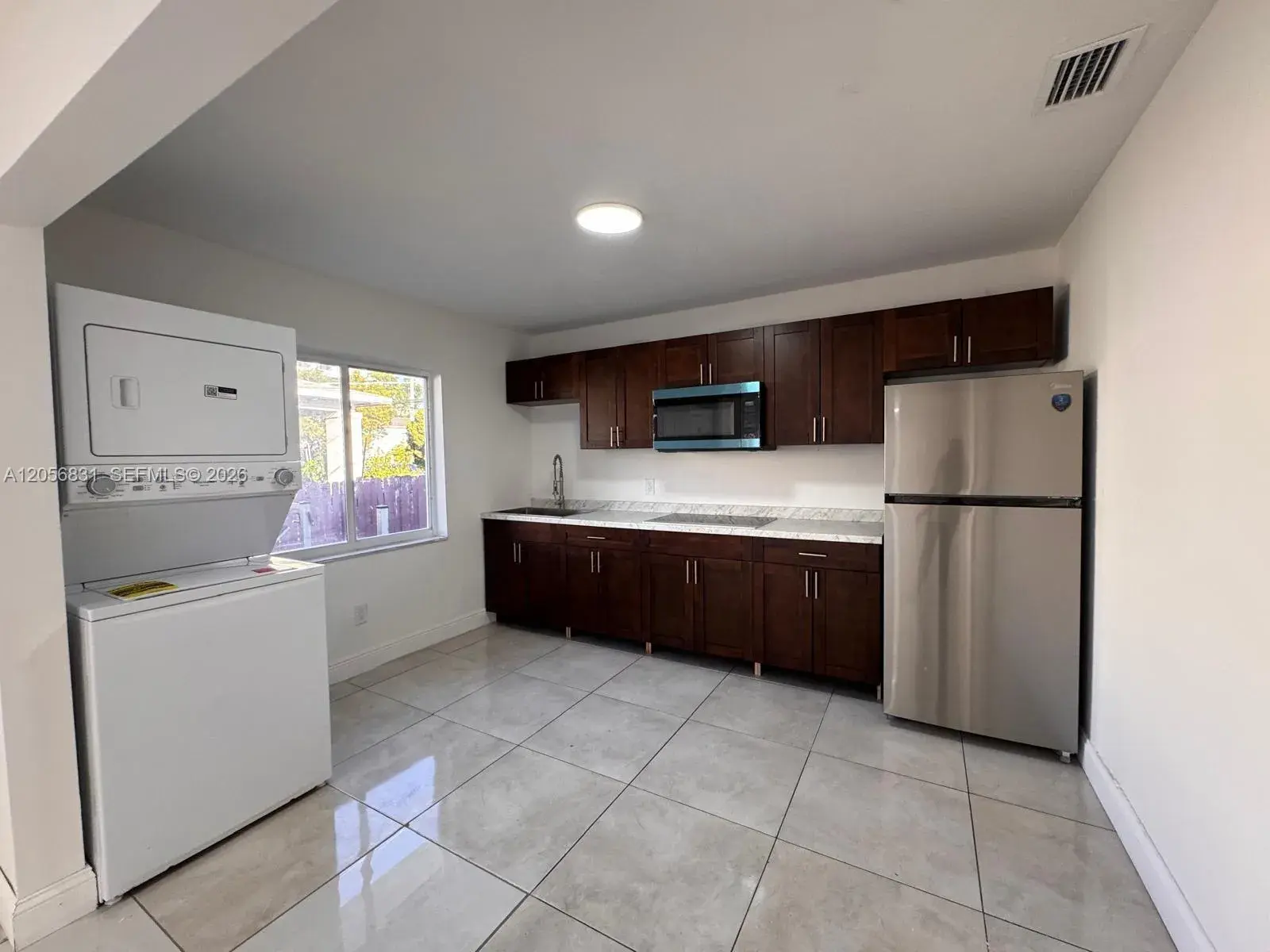 2803 SW 26th St # B, Miami FL 33133