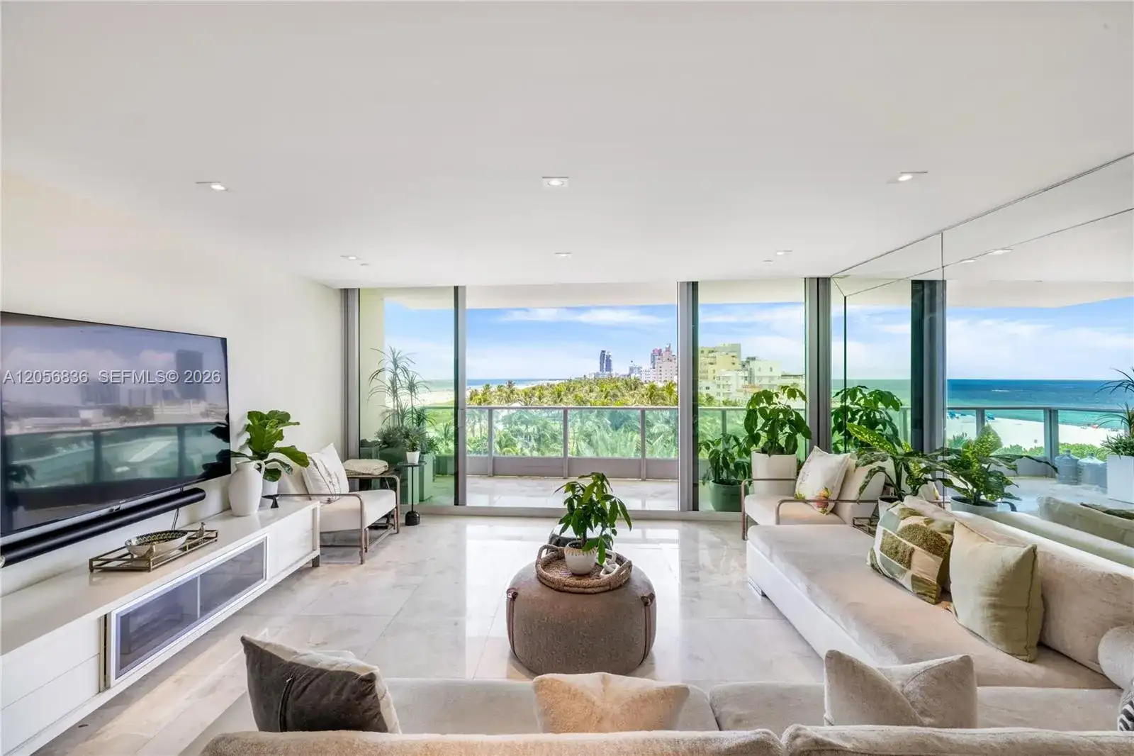 1455 Ocean Dr # 703, Miami Beach FL 33139 photo 3