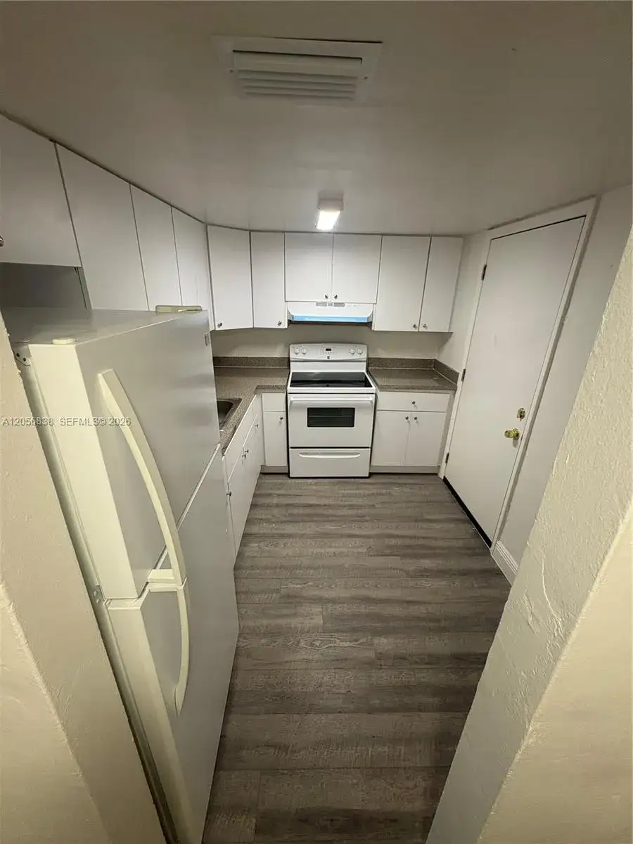 13285 NE 6th Ave # N206, North Miami FL 33161