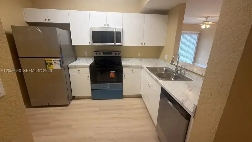 1133 Golden Lakes Blvd # 812, West Palm Beach FL 33411 photo 2