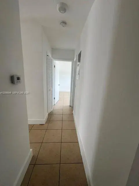 920 SE 2nd Ave # 7, Hallandale Beach FL 33009