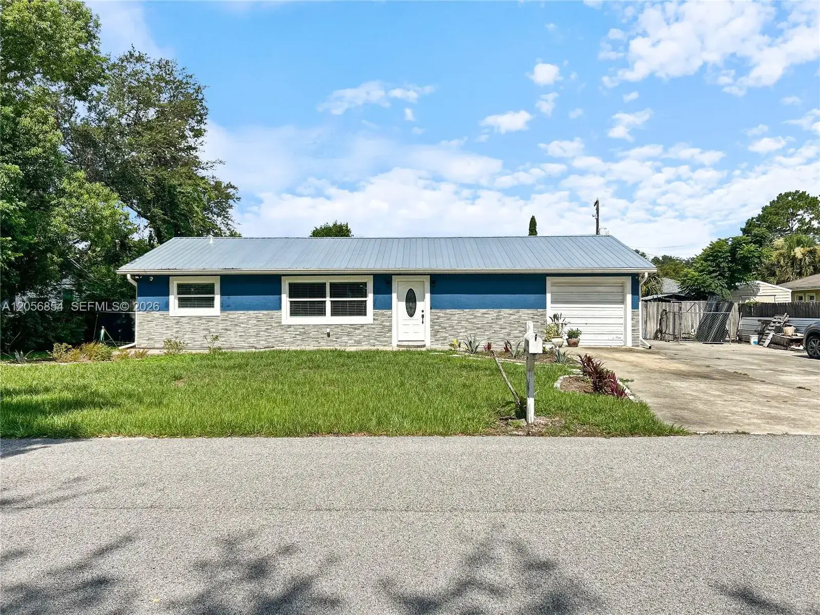 712 VIRGINIA LANE, Other City - In The State Of Florida FL 32703