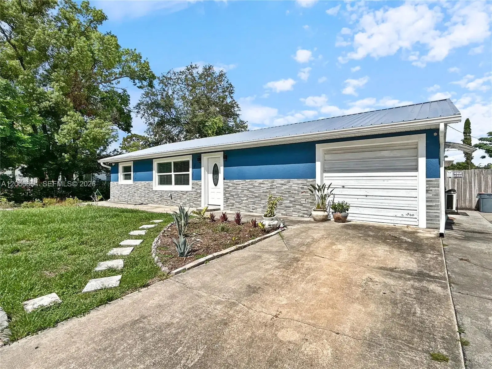 712 VIRGINIA LANE, Other City - In The State Of Florida FL 32703 photo 2