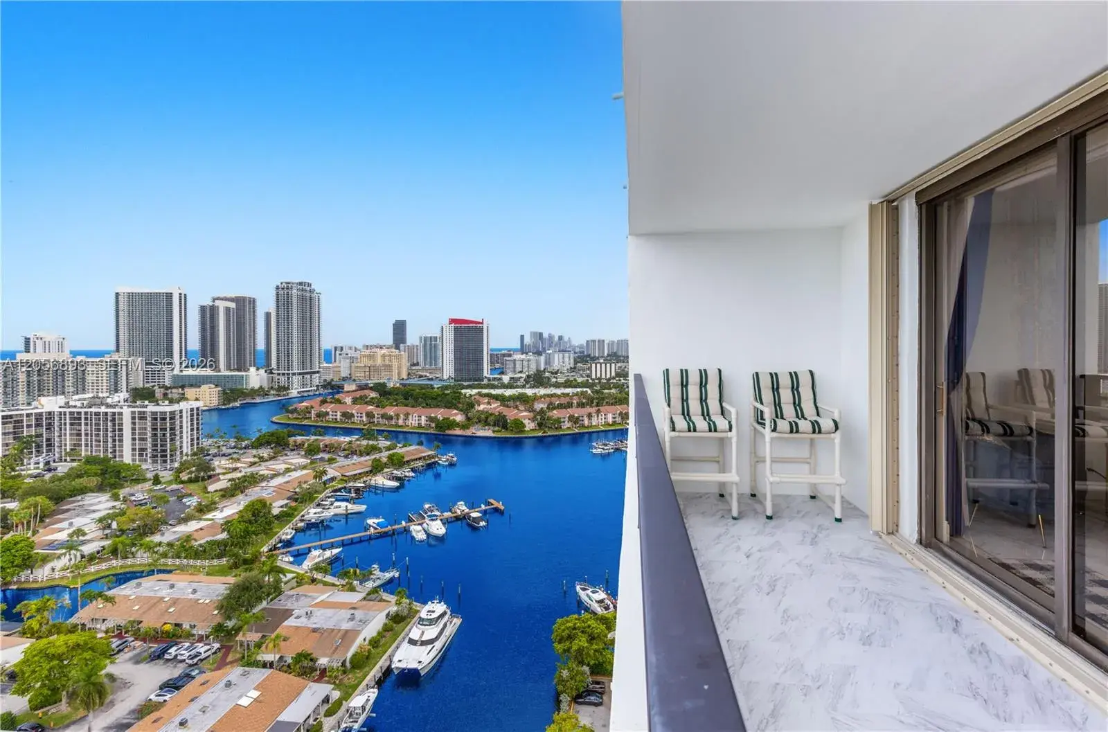 2500 PARKVIEW DR # 2405, Hallandale Beach FL 33009