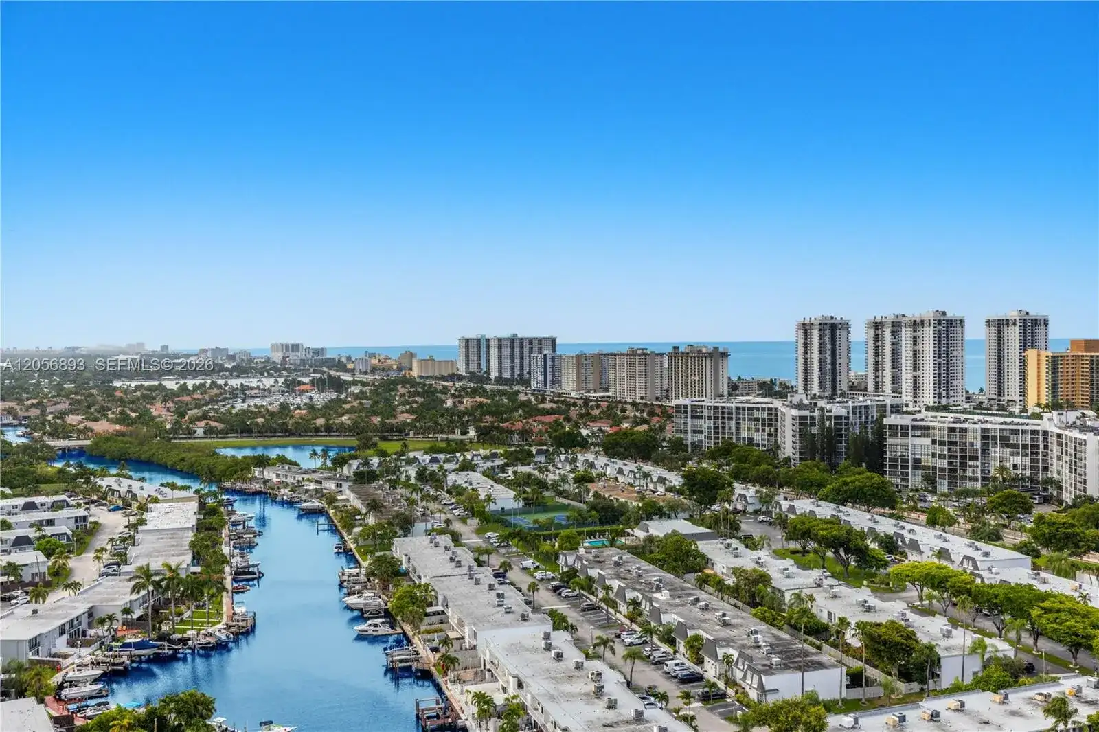 2500 PARKVIEW DR # 2405, Hallandale Beach FL 33009 photo 4