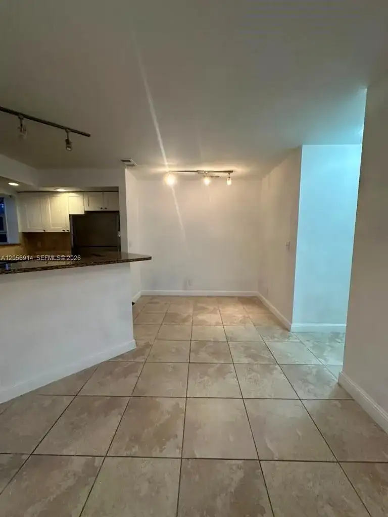 3330 N Pinewalk Dr N # 1611, Margate FL 33063 photo 3