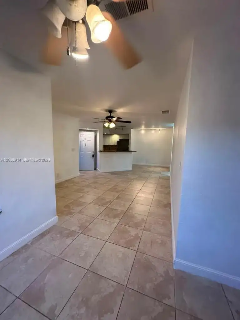 3330 N Pinewalk Dr N # 1611, Margate FL 33063 photo 4