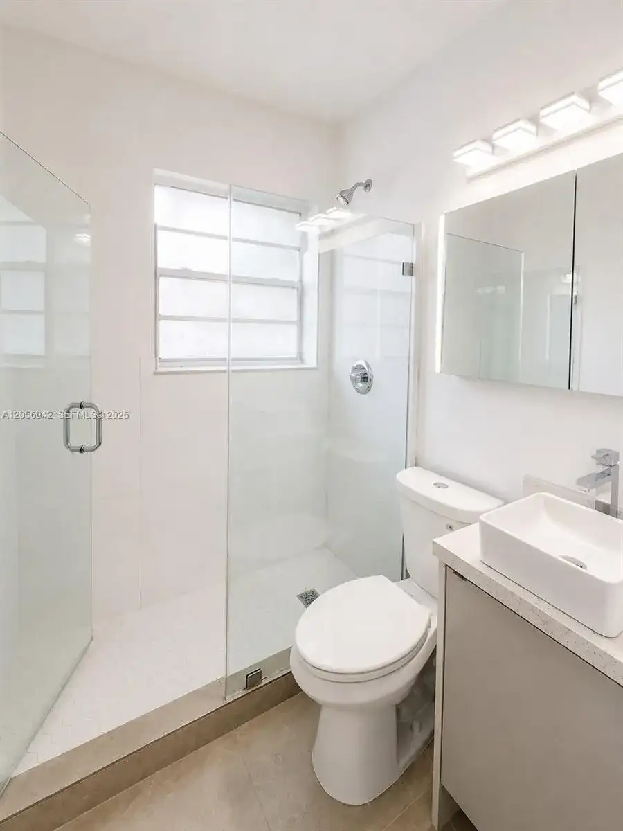 2249 Johnson St, Hollywood FL 33020 photo 5