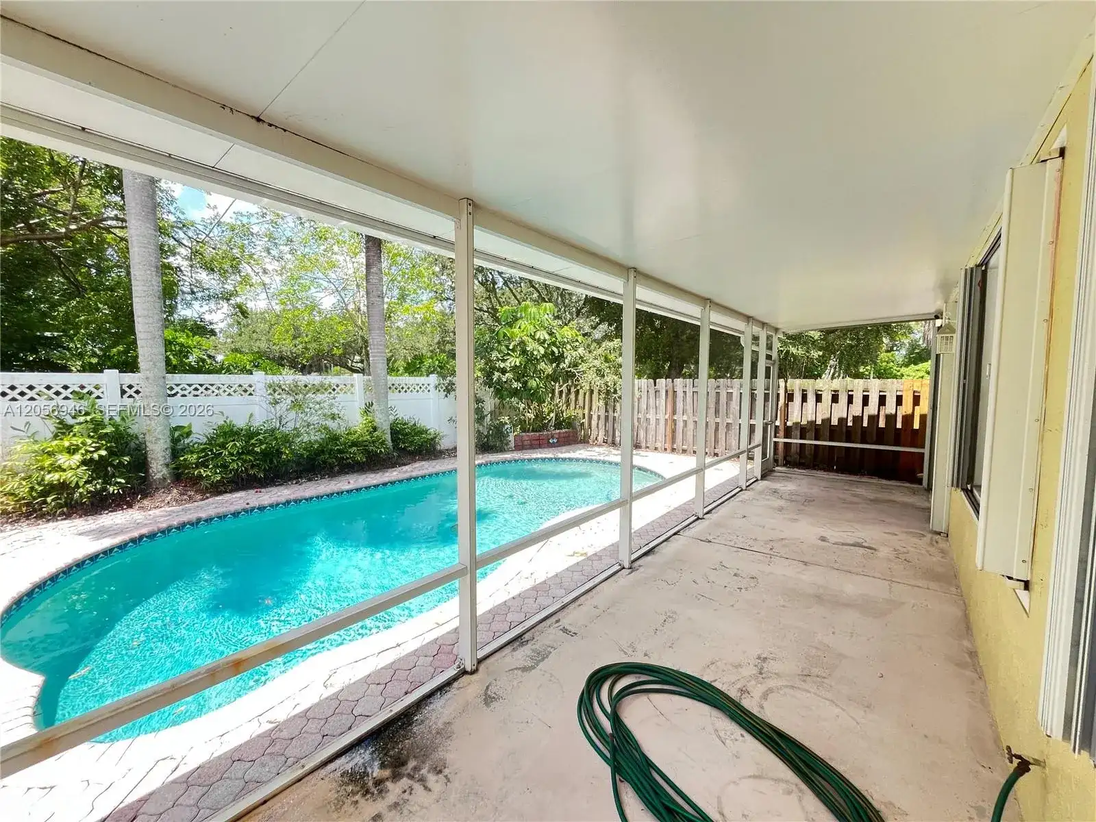 10854 Limeberry Dr, Cooper City FL 33026 photo 4