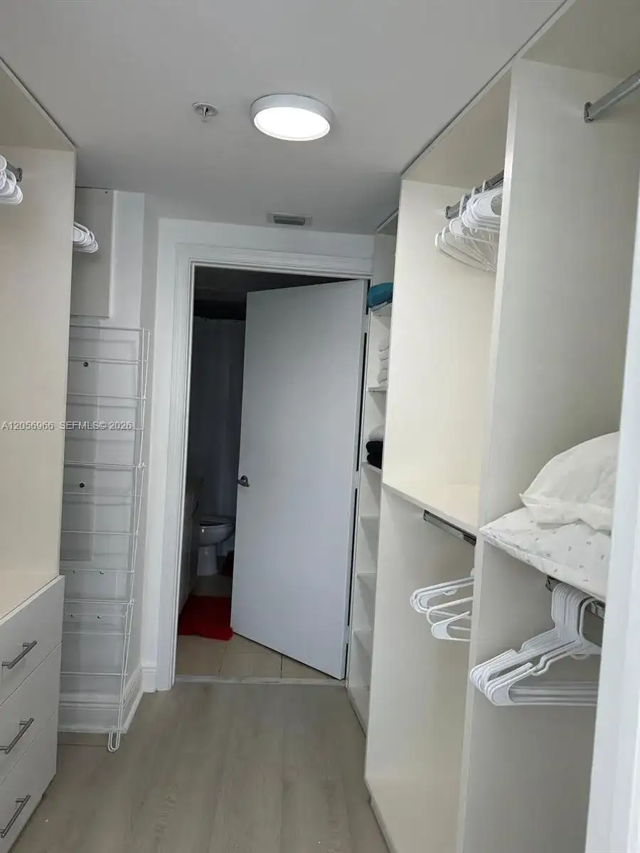 1750 N Bayshore Dr # 2914, Miami FL 33132 photo 5