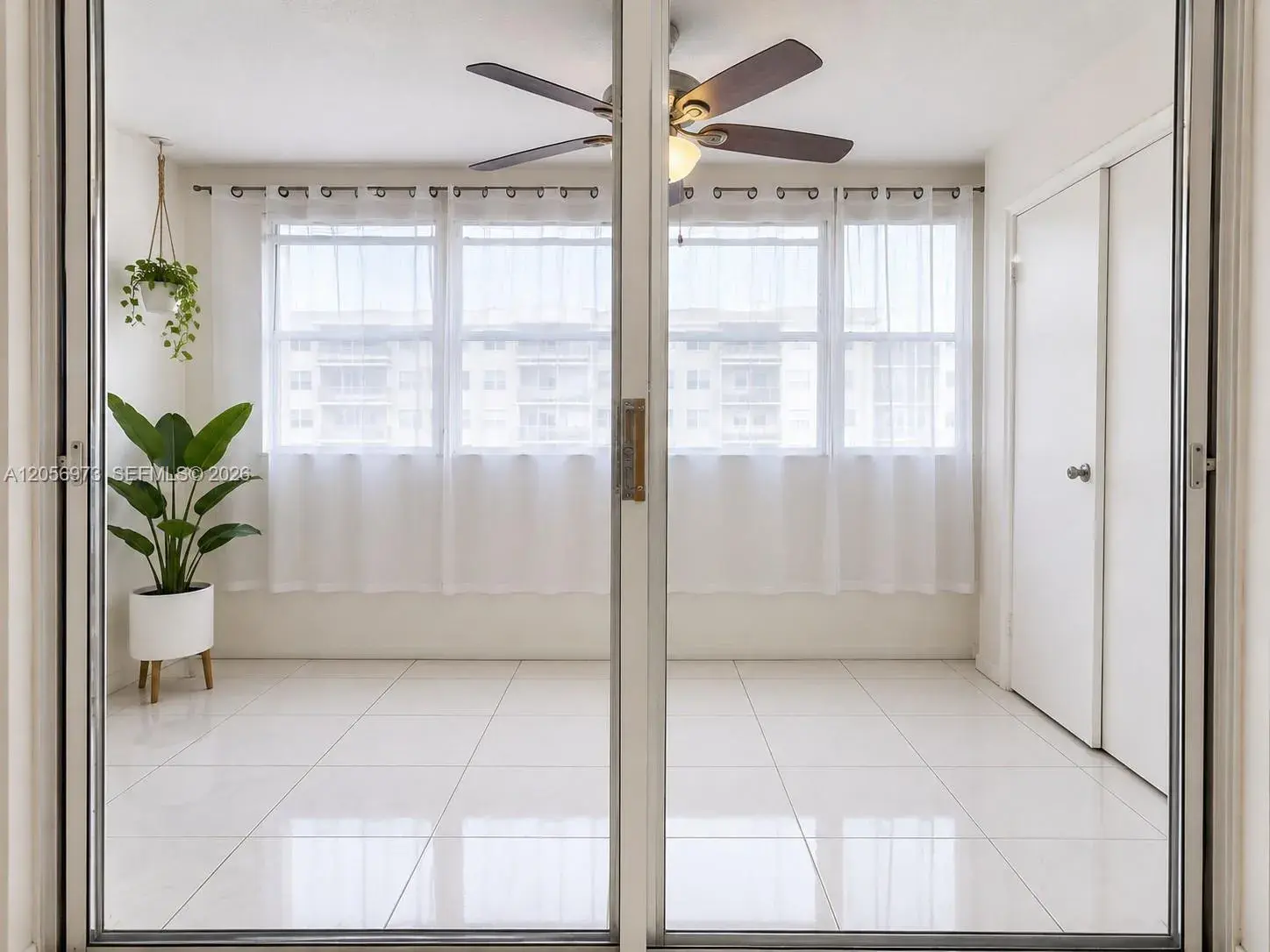 301 NE 14th Ave # 507, Hallandale Beach FL 33009