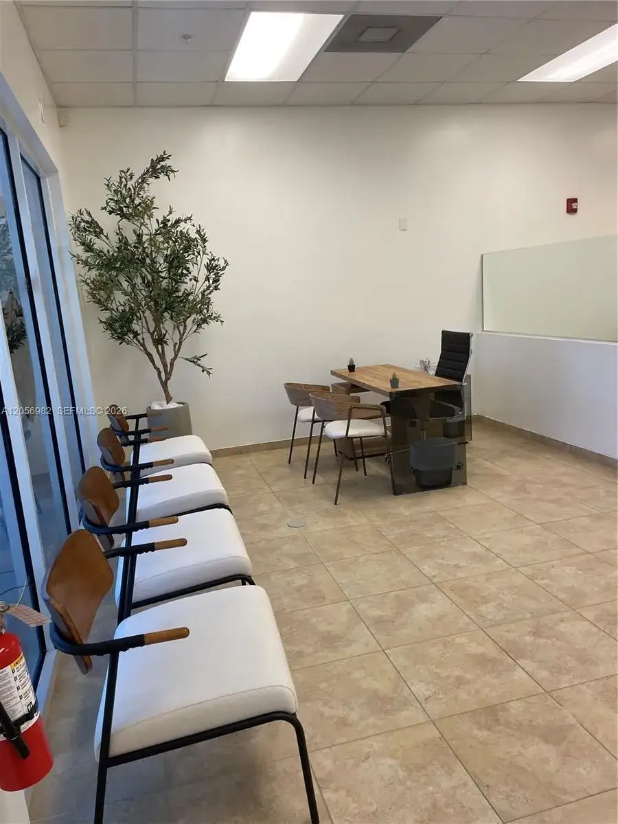 951 Sansburys Way # 202, West Palm Beach FL 33411