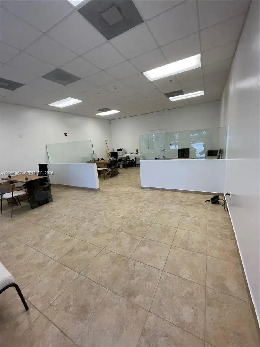 951 Sansburys Way # 202, West Palm Beach FL 33411 photo 4