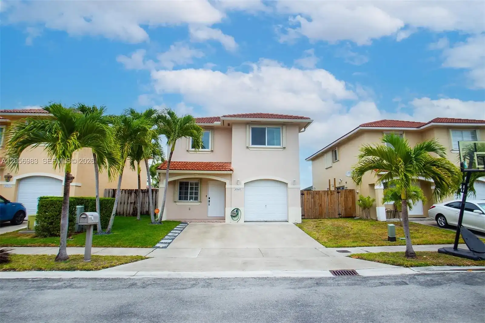 8949 SW 214th St # 8949, Cutler Bay FL 33189