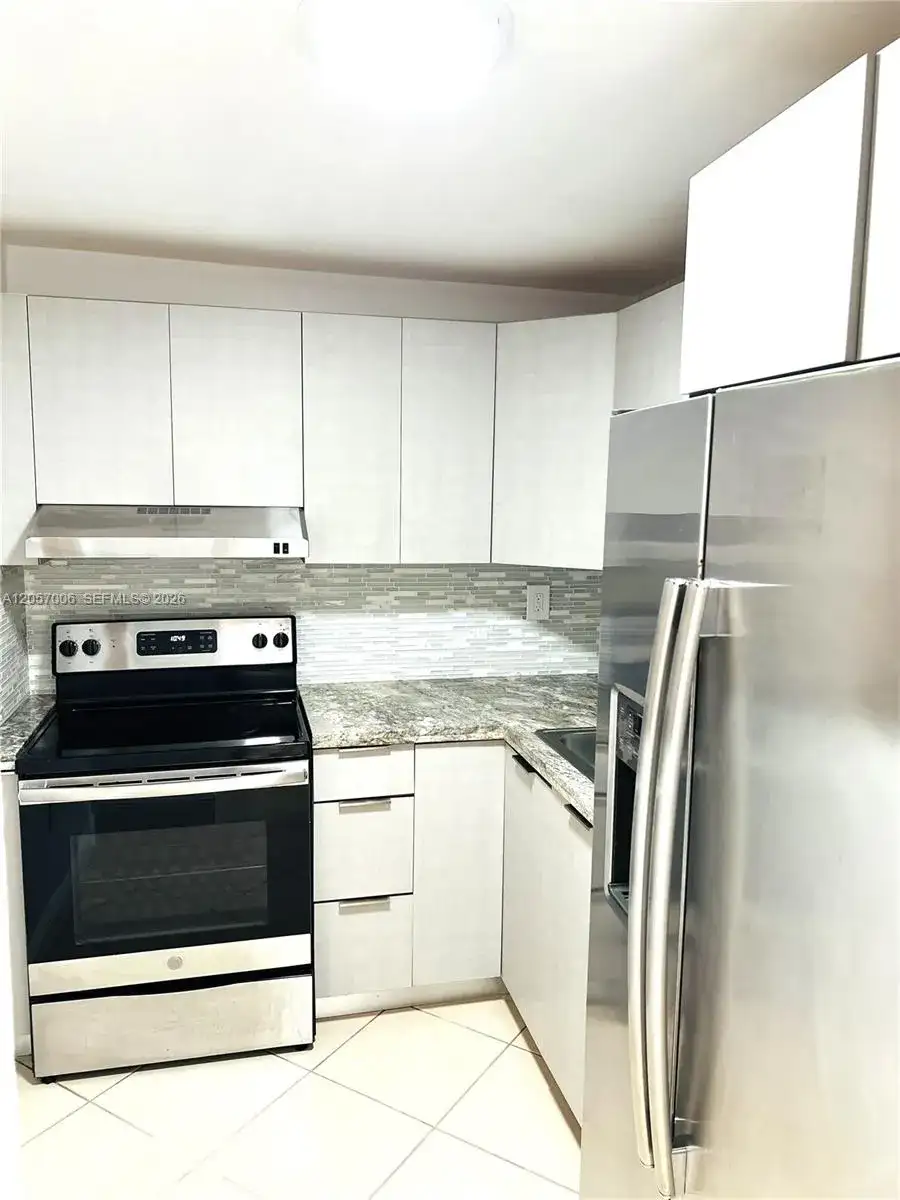 6195 W 18th Ave # G214, Hialeah FL 33012 photo 2