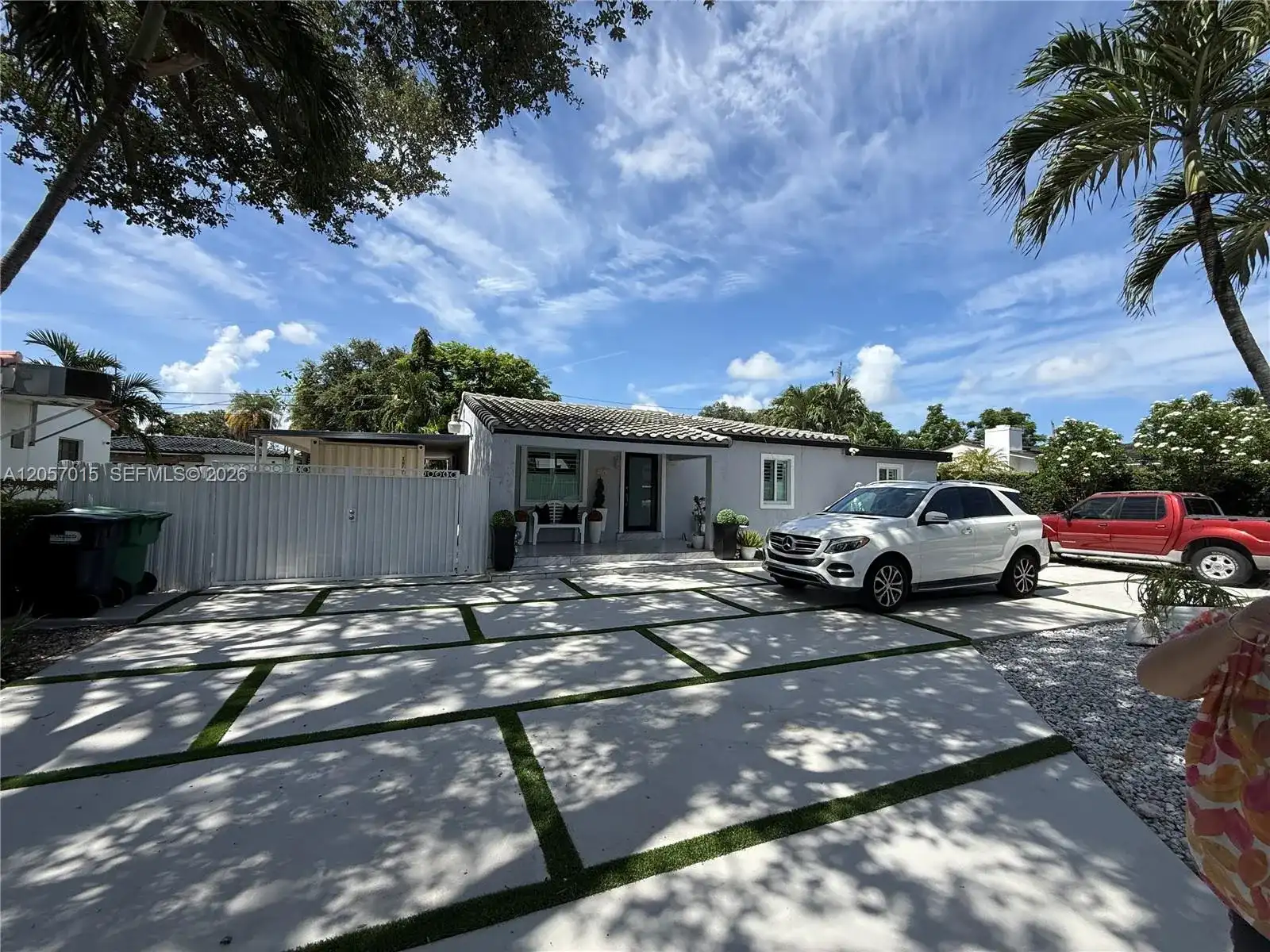 4261 SW 12th St, Miami FL 33134
