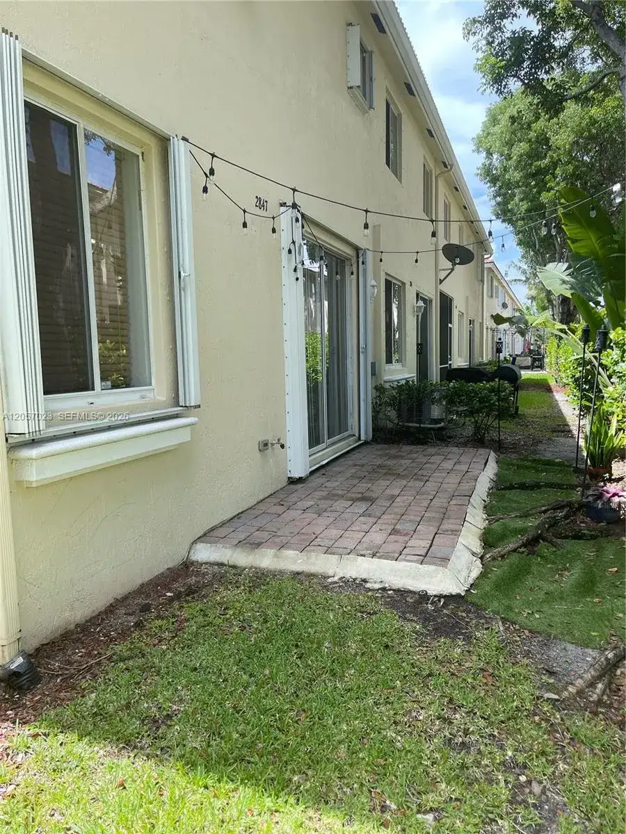2847 S Evergreen Cir # 2847, Boynton Beach FL 33426 photo 3