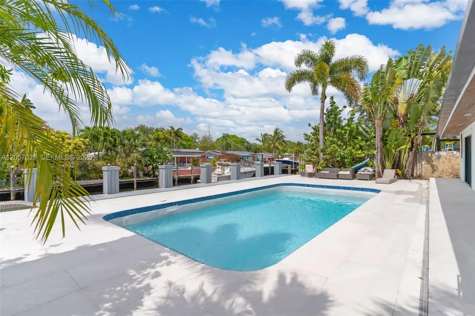 1713 SW 5th St, Fort Lauderdale FL 33312 photo 4