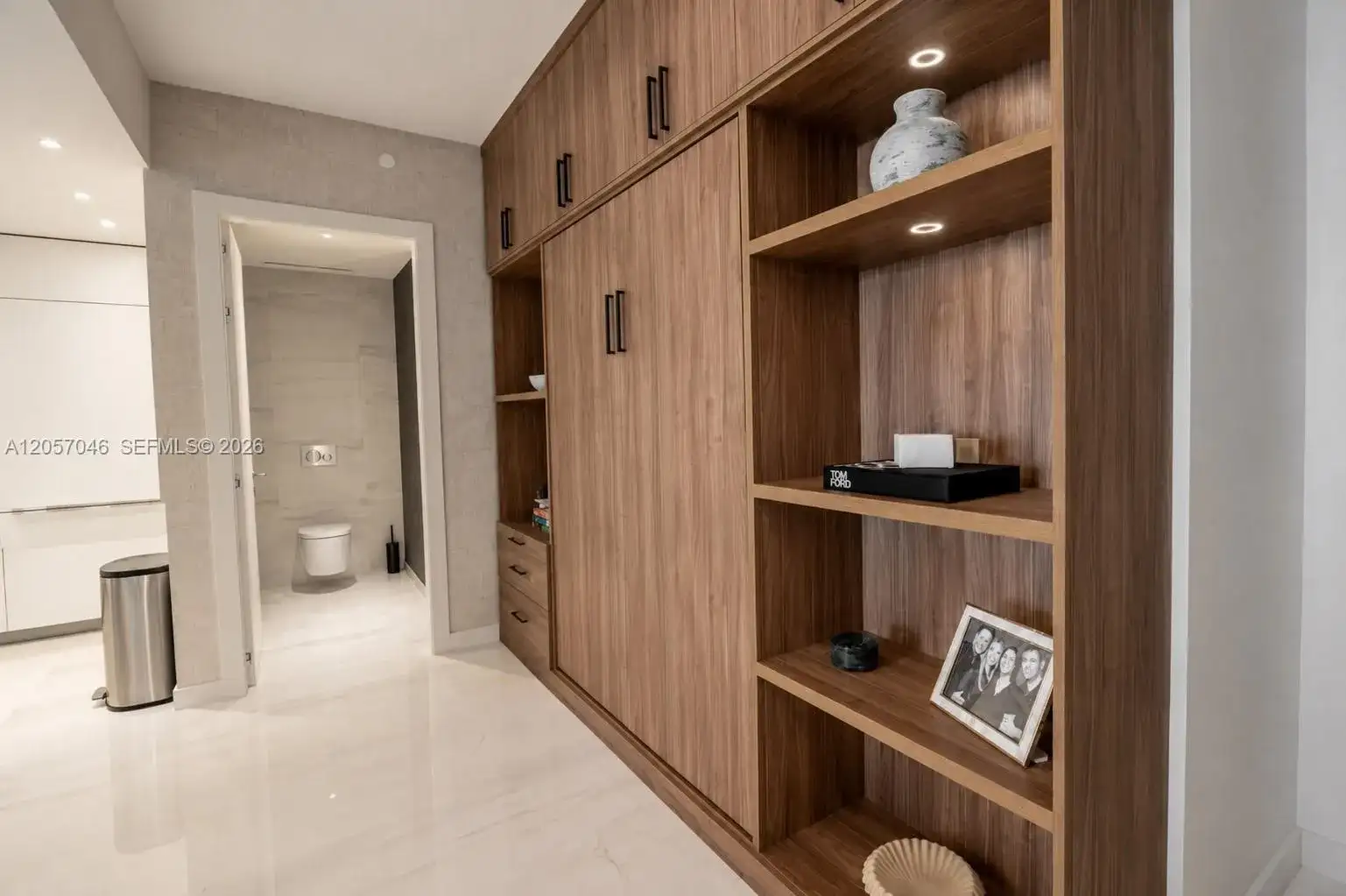 300 Biscayne Boulevard Way # 3109W, Miami FL 33131 photo 3