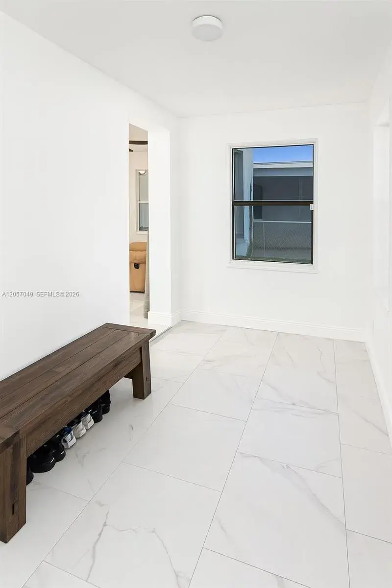 2231 NW 9th Ct, Fort Lauderdale FL 33311