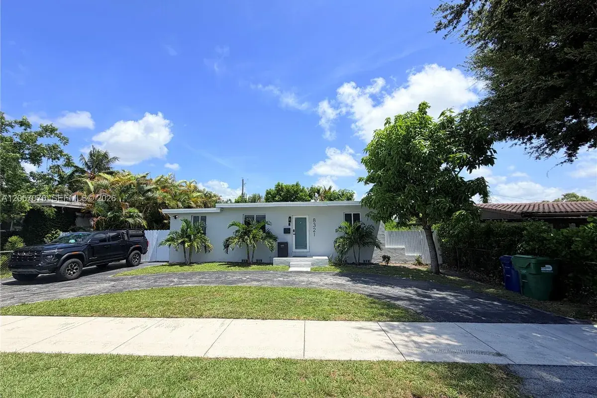 8321 SW 46th St, Miami FL 33155