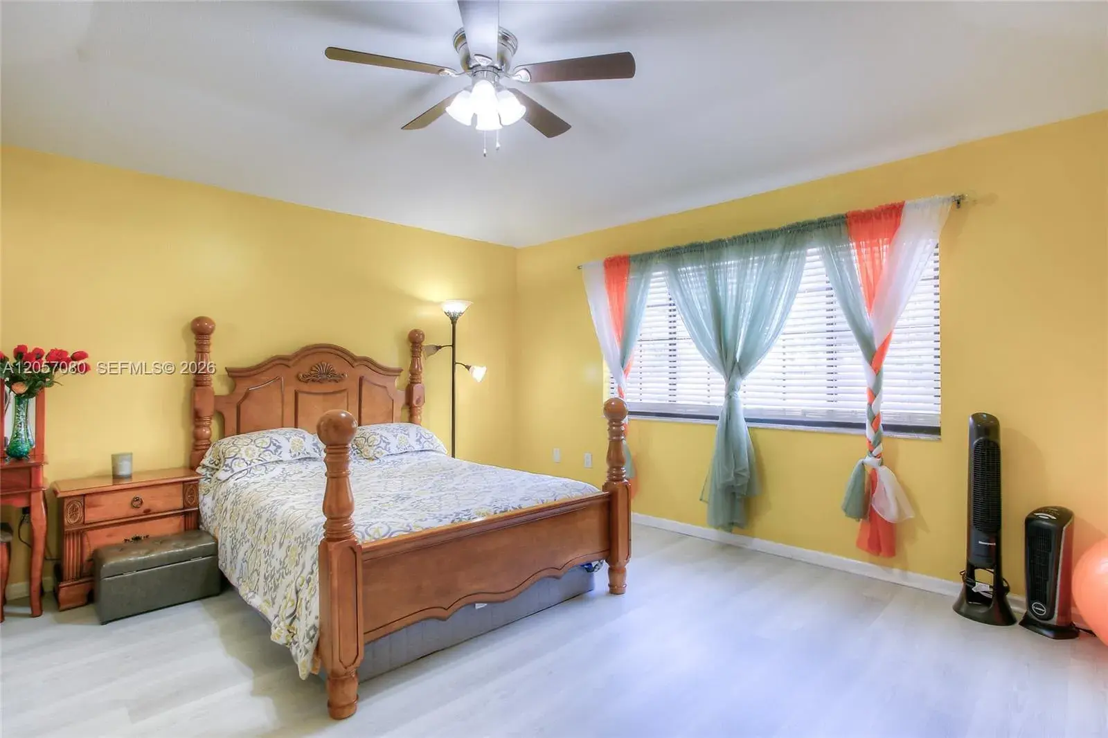 9521 NW 18th Mnr, Plantation FL 33322