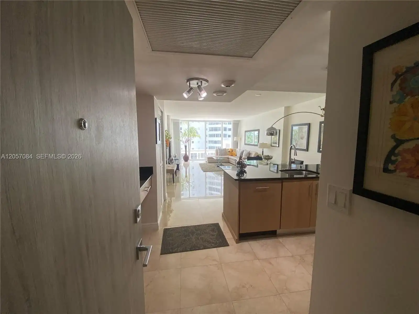 10275 Collins Ave # 215, Bal Harbour FL 33154
