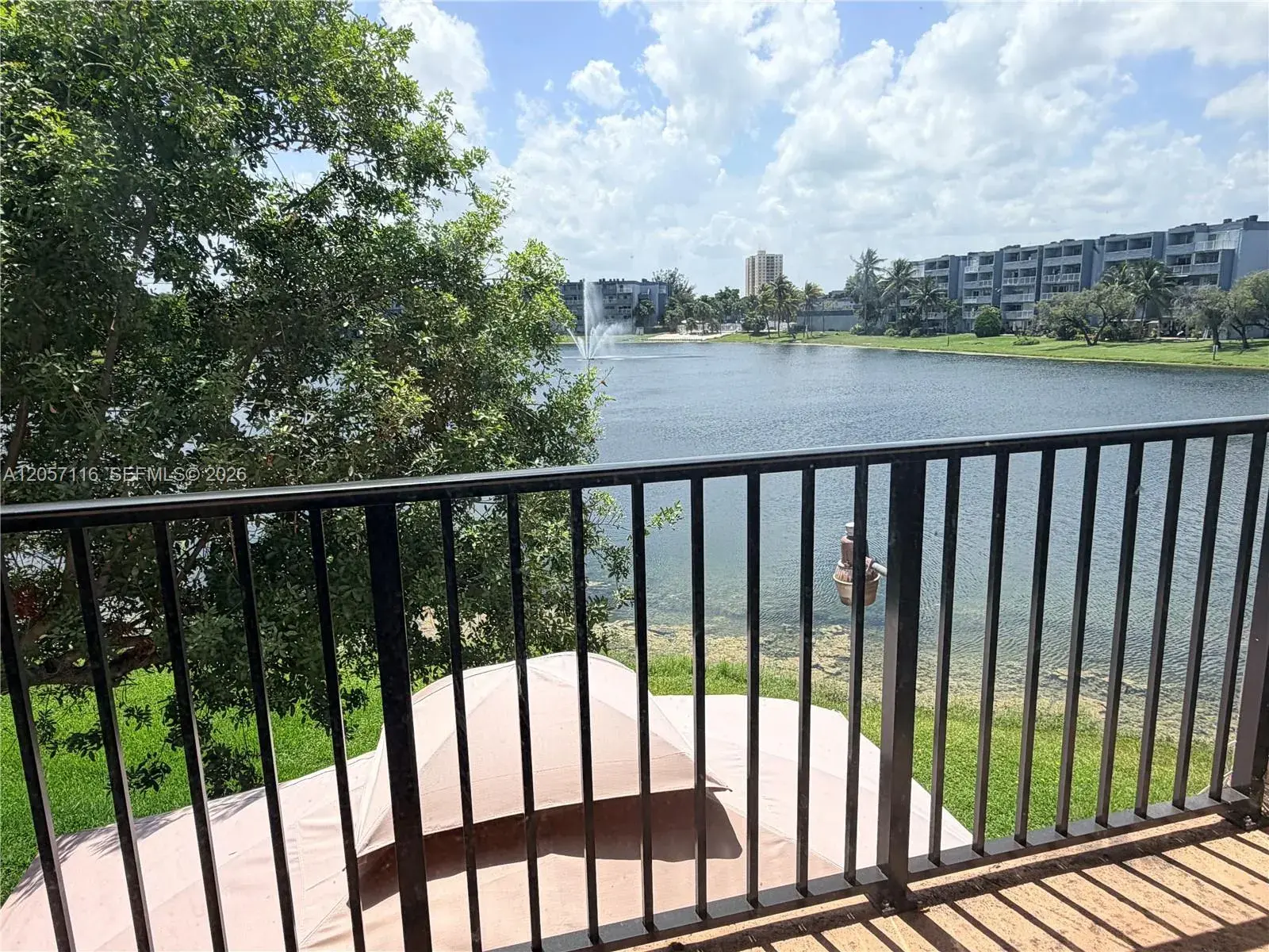 9135 Fontainebleau Blvd # 7, Miami FL 33172
