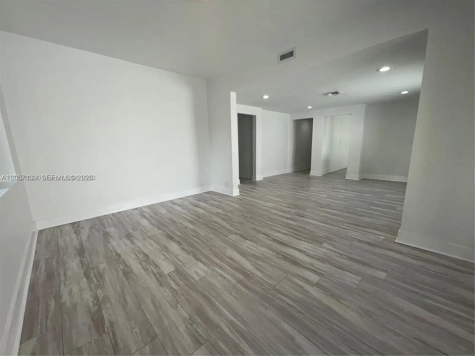 1520 SW 10th St, Miami FL 33135 photo 5