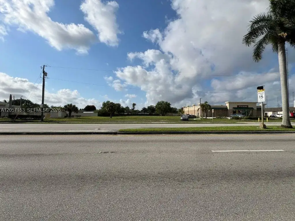 4678 W Hallandale Beach Blvd, Pembroke Park FL 33023 photo 2