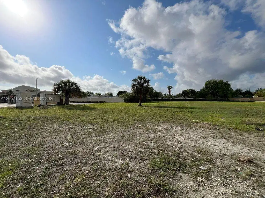 4678 W Hallandale Beach Blvd, Pembroke Park FL 33023 photo 5