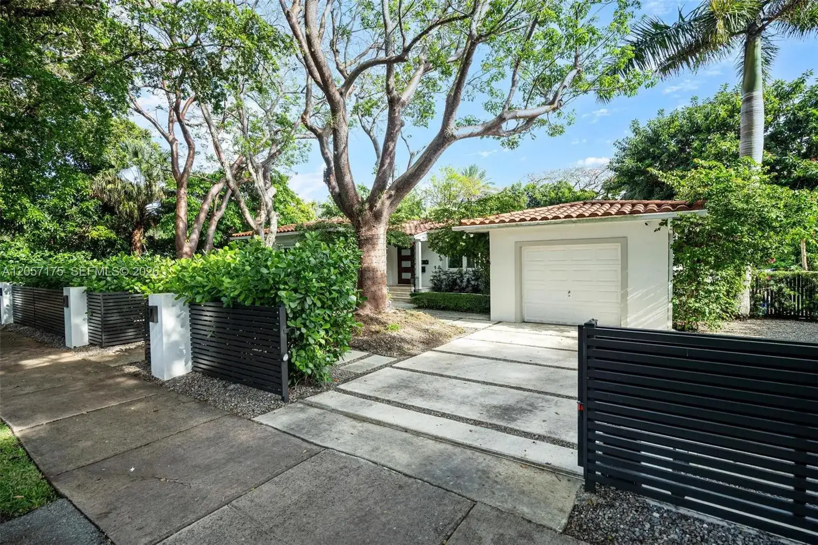510 Bargello Ave, Coral Gables FL 33146 photo 2