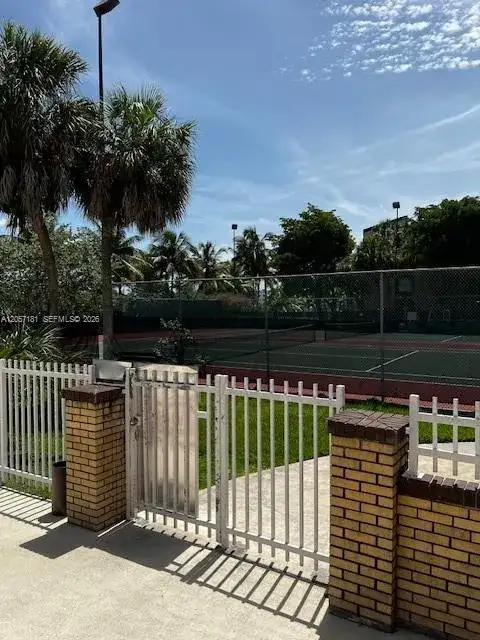 14525 N Kendall Dr # 304J, Miami FL 33186 photo 5