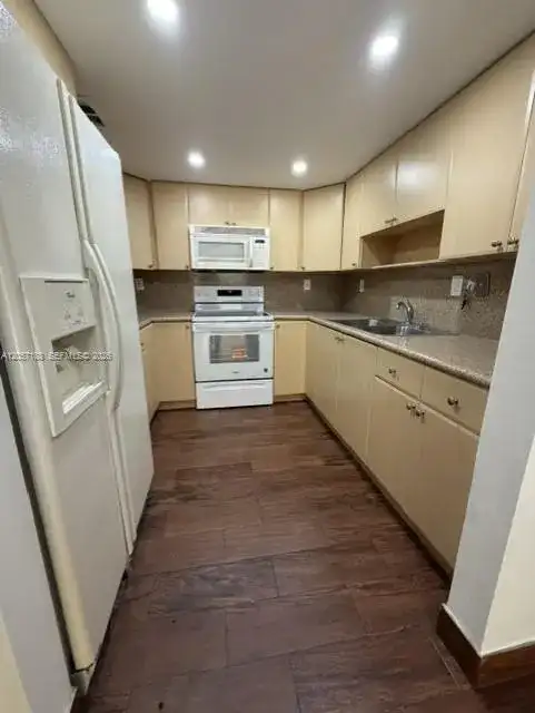 8899 SW 123rd Ct # 103, Miami FL 33186 photo 5