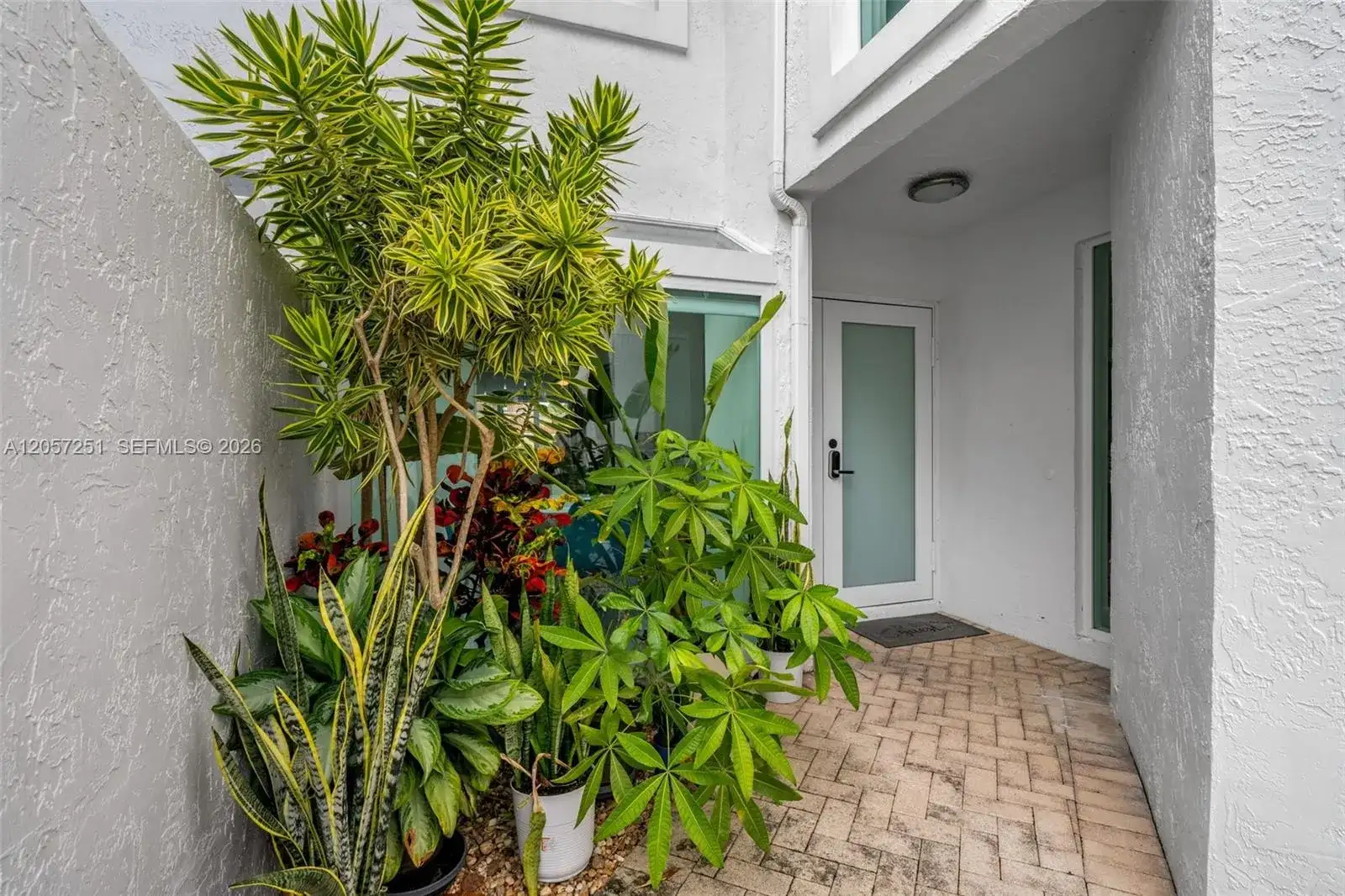 3750 NE 209th Ter, Aventura FL 33180 photo 3
