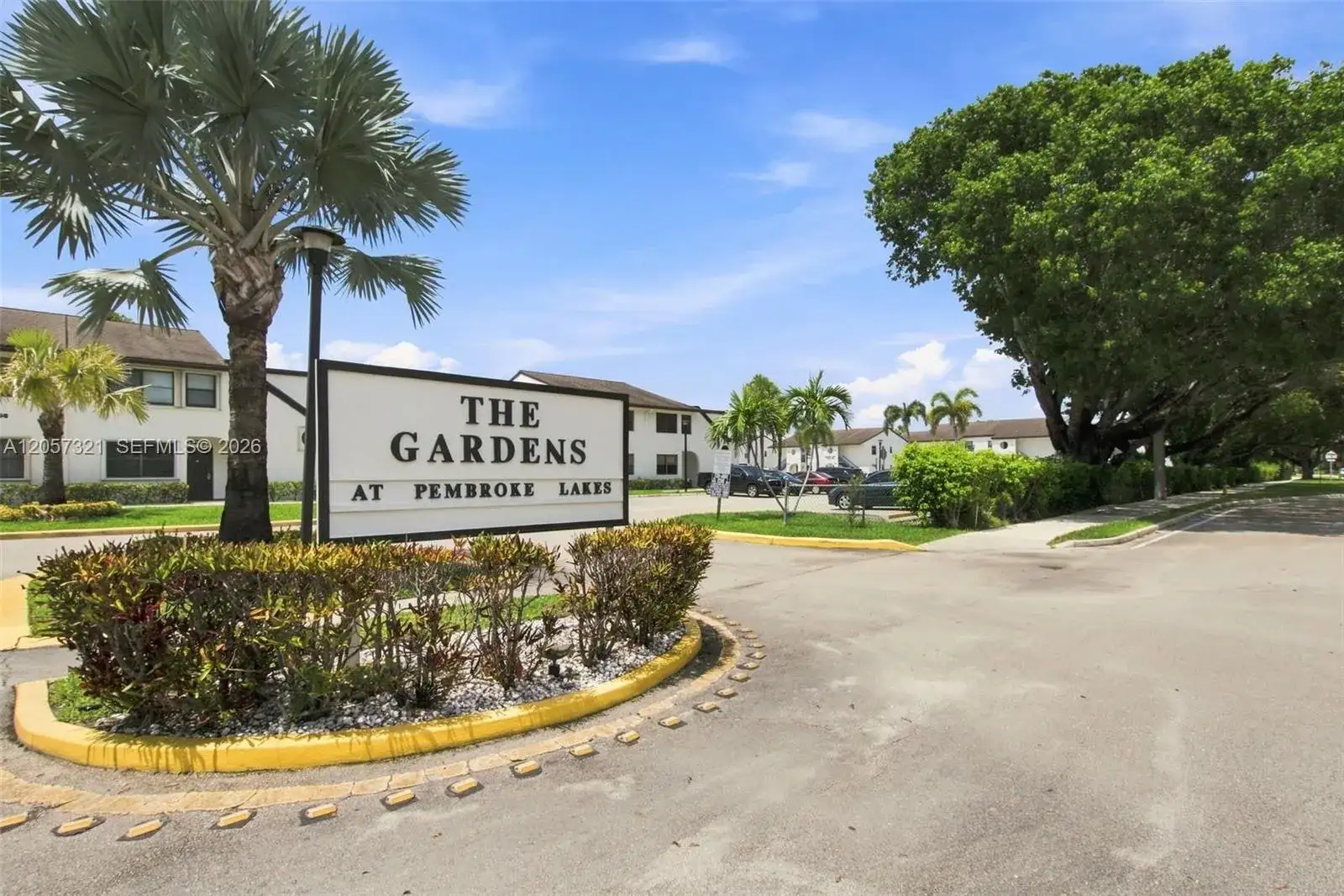 11396 Taft St # 11396, Pembroke Pines FL 33026 photo 5