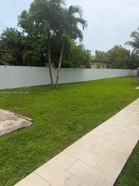 260 Northwest Dr # 260, Miami FL 33126 photo 3