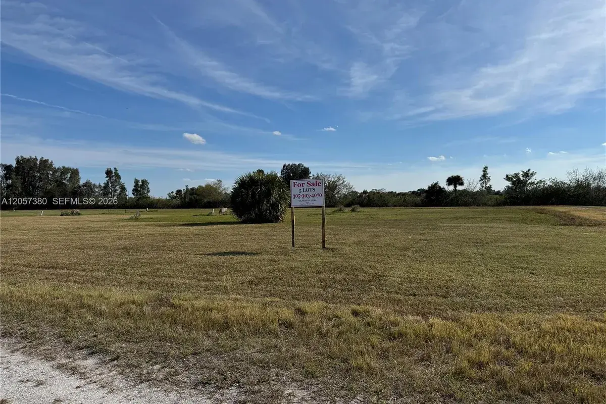 987 Watson Way, Moore Haven FL 33471