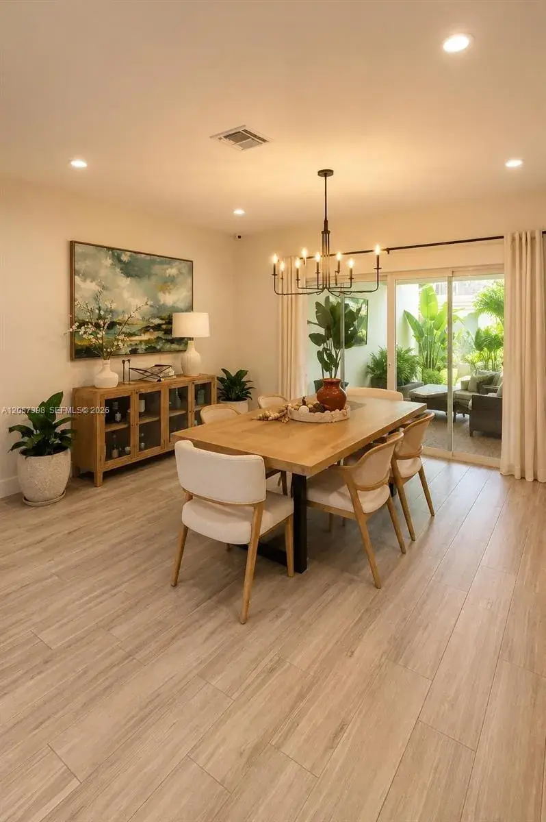 6958 Park St, Hollywood FL 33024