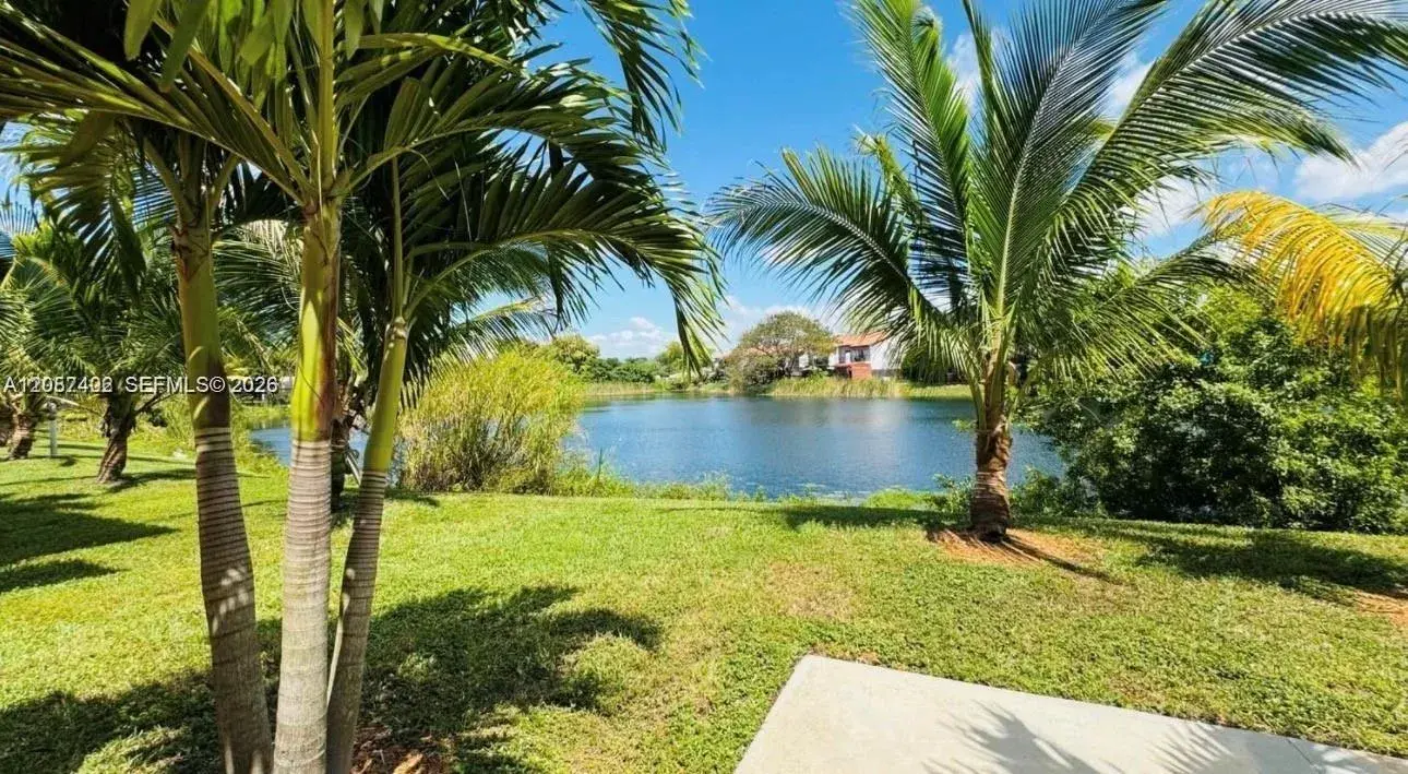 15635 SW 74 CIR # 5, Miami FL 33193