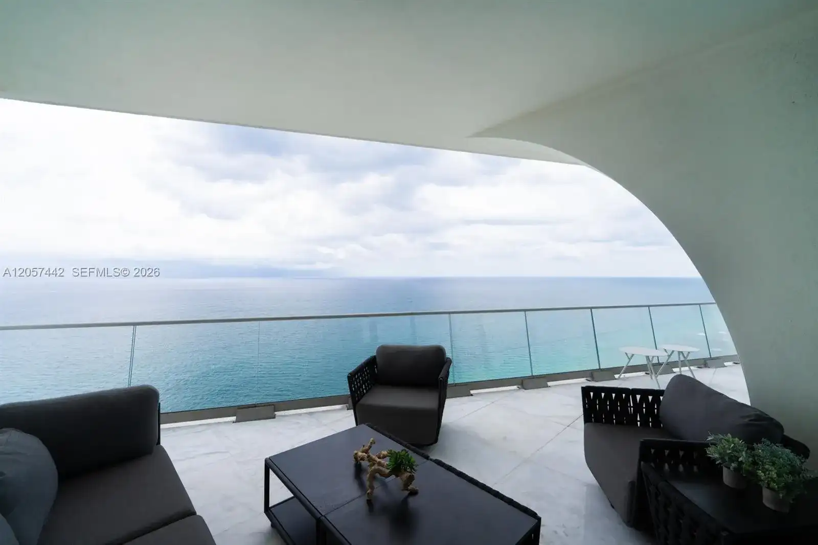 16901 Collins Ave # 4201, Sunny Isles Beach FL 33160