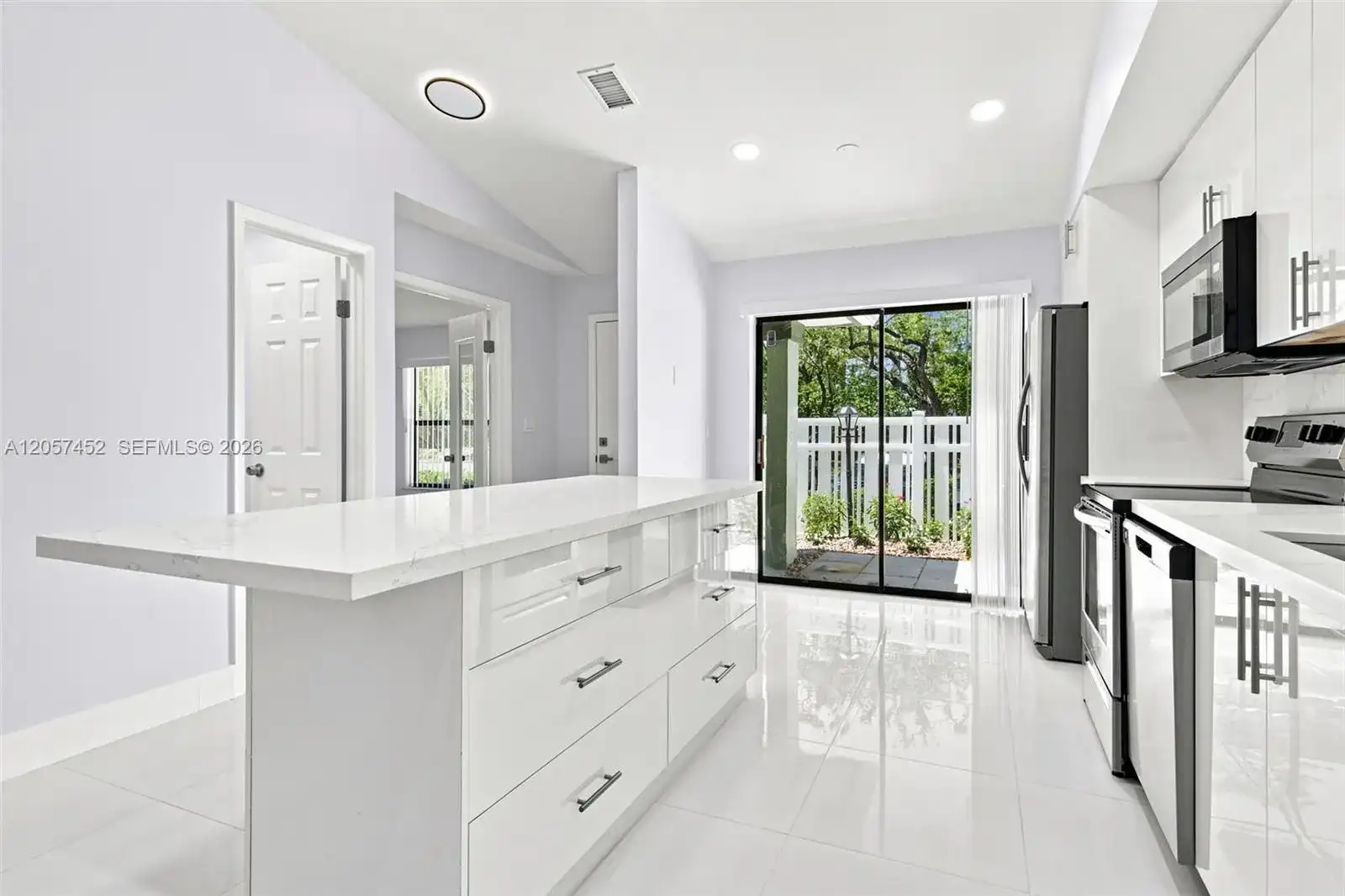 3895 N Carambola Cir N # 29128, Coconut Creek FL 33066