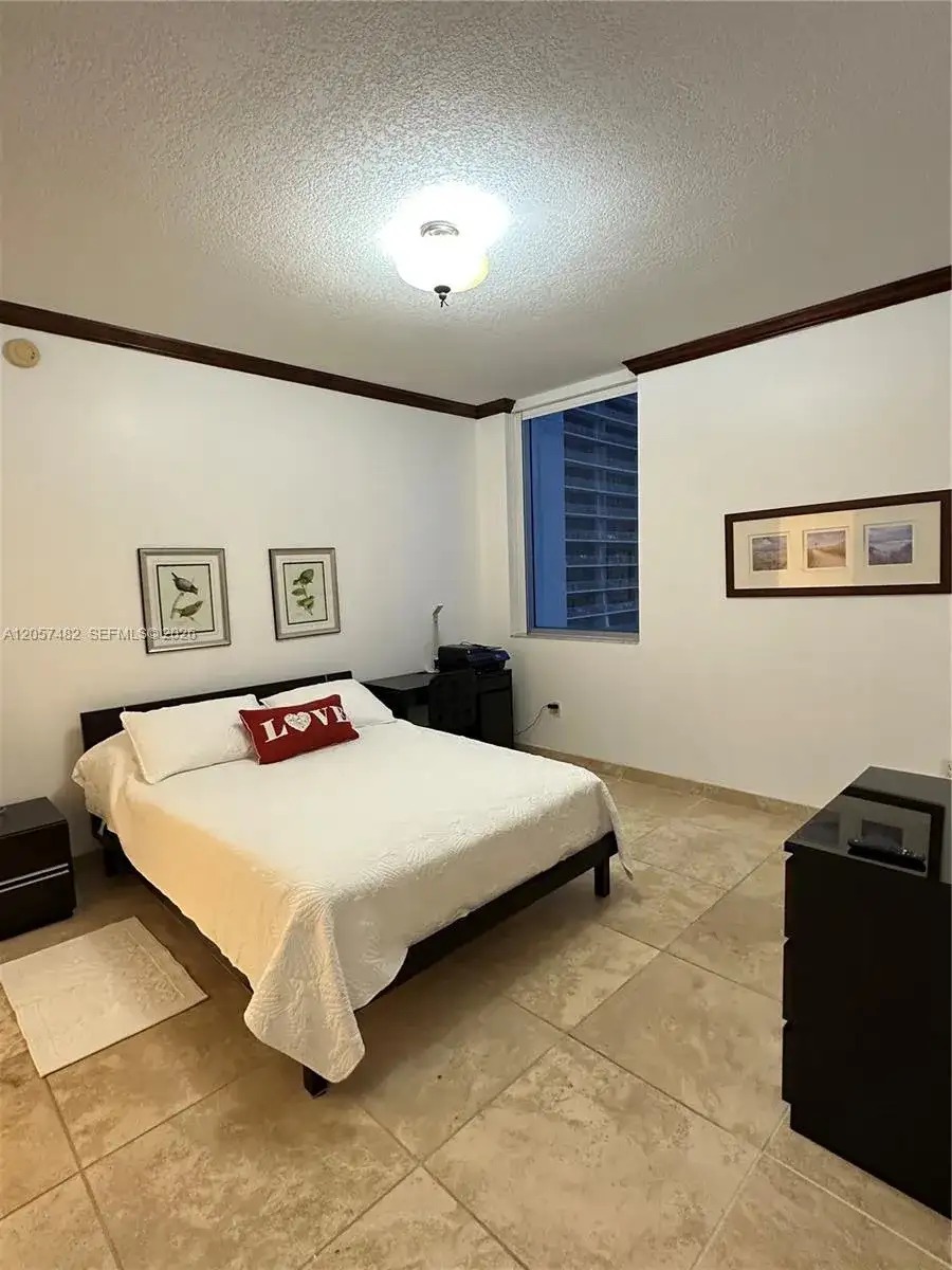 1060 E BRICKELL AV # 3001, Miami FL 33131 photo 4