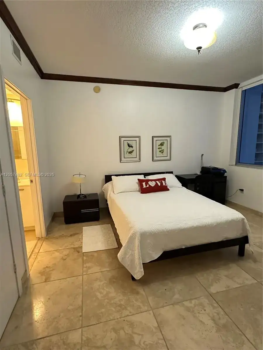 1060 E BRICKELL AV # 3001, Miami FL 33131 photo 5