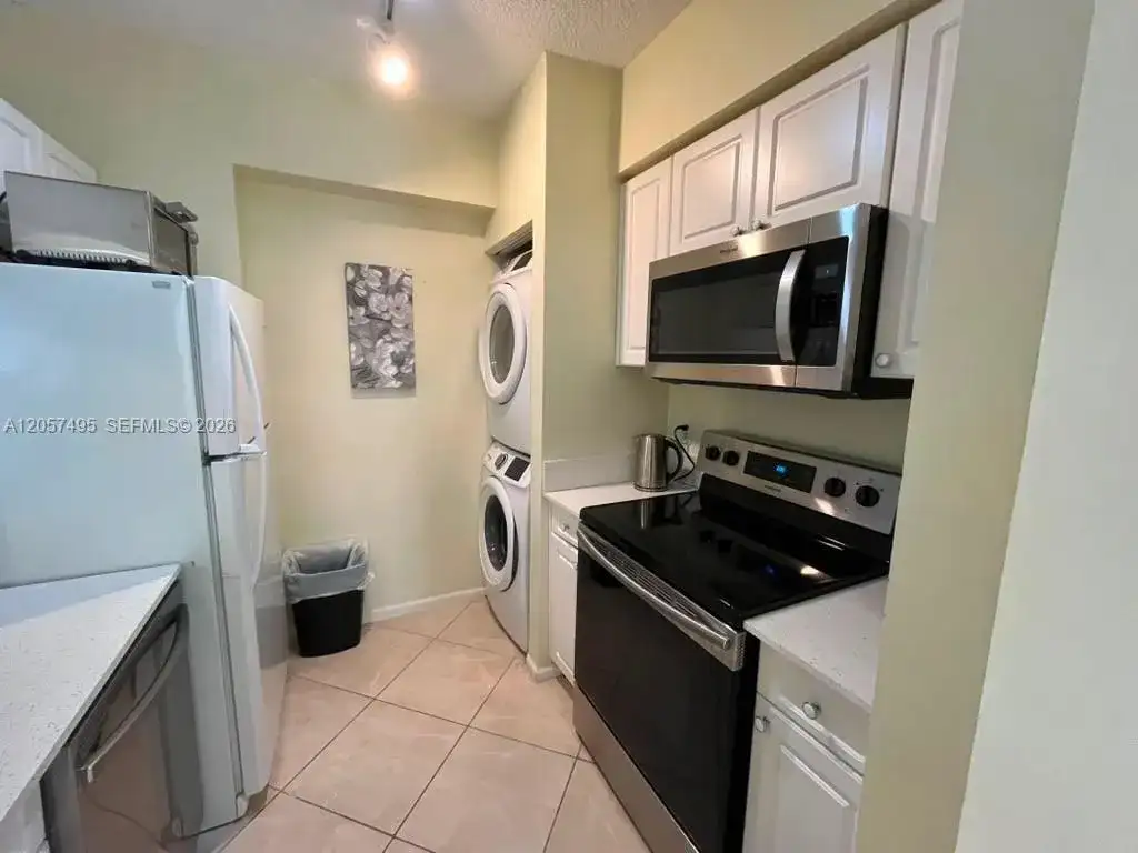 17145 N Bay Rd # 4301, Sunny Isles Beach FL 33160 photo 5