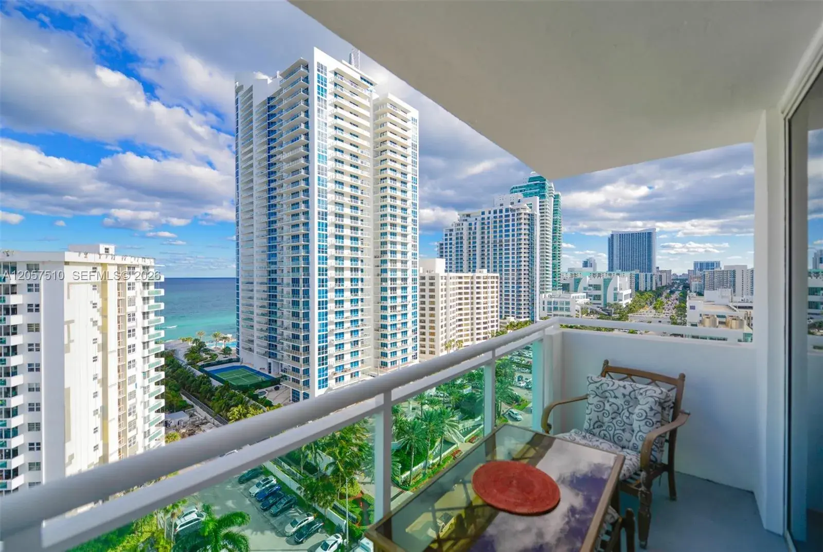 3000 S Ocean Dr # 1506, Hollywood FL 33019